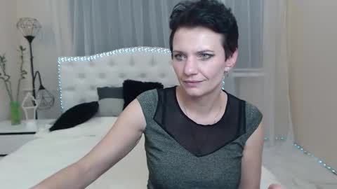 avasaturnian online show from 7, 11, 2025