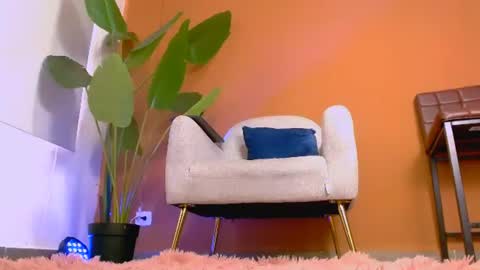 Snapshot of aveline_nuit chatting on 11, 7, 2026 Hi im aqua is nice with me online show from 11, 7, 2026
