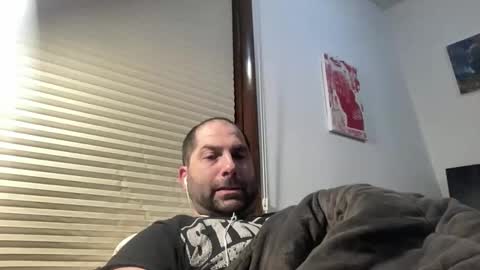 averagejoe345977 online show from 15, 2, 2026