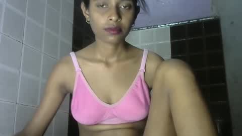 avery_lust01 online show from 28, 5, 2026