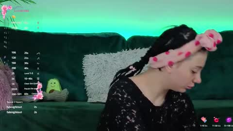 AveryWillow online show from 29, 9, 2025