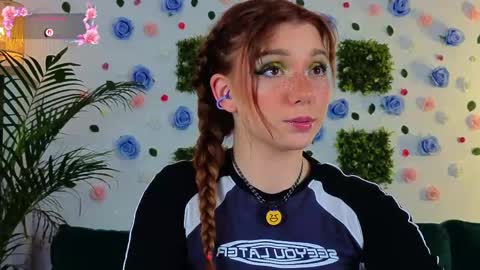 Snapshot of averywillow chatting on 29, 5, 2026 AveryWillow online show from 29, 5, 2026