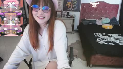 Snapshot of avril2809 chatting on 7, 2, 2025 Abril online show from 7, 2, 2025