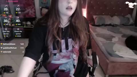 Snapshot of avril2809 chatting on 22, 6, 2026 Abril online show from 22, 6, 2026