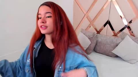 Avril  online show from 4, 2, 2026