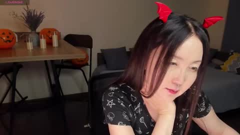 Avrora online show from 28, 10, 2025