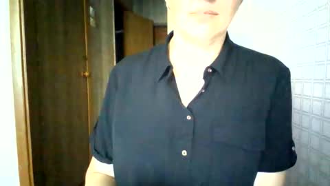 Snapshot of awesomeladyy chatting on 6, 6, 2026 awesomeladyy online show from 6, 6, 2026