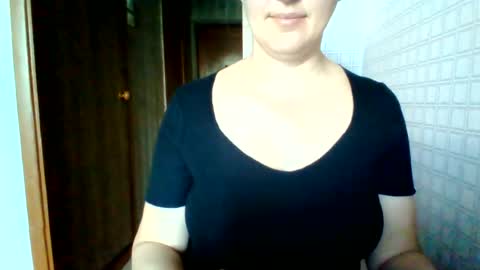 Snapshot of awesomeladyy chatting on 27, 6, 2026 awesomeladyy online show from 27, 6, 2026