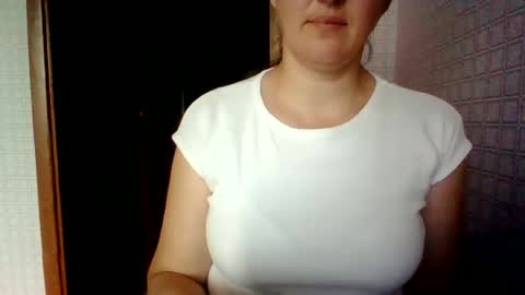 Snapshot of awesomeladyy chatting on 4, 7, 2026 awesomeladyy online show from 4, 7, 2026