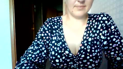 Snapshot of awesomeladyy chatting on 1, 8, 2026 awesomeladyy online show from 1, 8, 2026