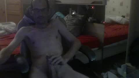Snapshot of awrell91 chatting on 7, 7, 2026 awrell91 online show from 7, 7, 2026
