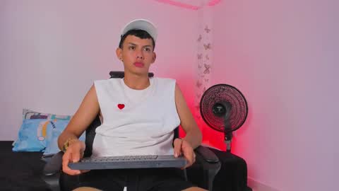 AXEL online show from 19, 11, 2025