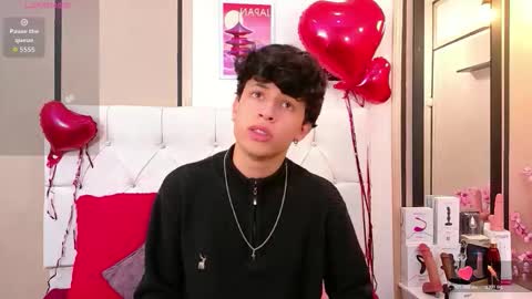 Axel Evanss online show from 12, 2, 2026