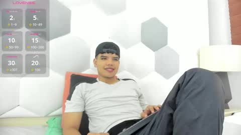 Axel Forte online show from 4, 12, 2025