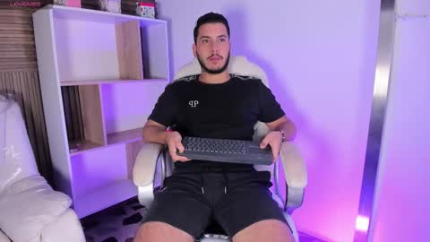 axel_grey_ online show from 16, 10, 2025