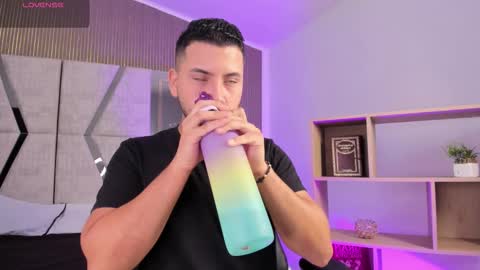 axel_grey_ online show from 22, 2, 2026