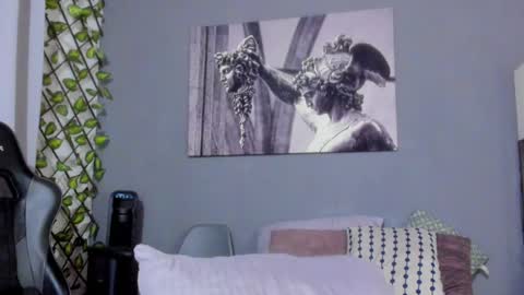 Snapshot of axel_owen chatting on 8, 1, 2025 Axel online show from 8, 1, 2025