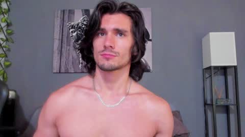 Snapshot of axel_owen chatting on 16, 1, 2025 Axel online show from 16, 1, 2025