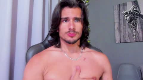 Snapshot of axel_owen chatting on 6, 2, 2025 Axel online show from 6, 2, 2025