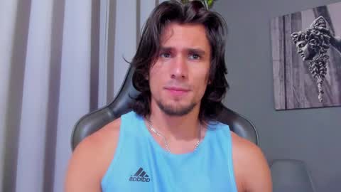 Snapshot of axel_owen chatting on 1, 3, 2025 Axel online show from 1, 3, 2025