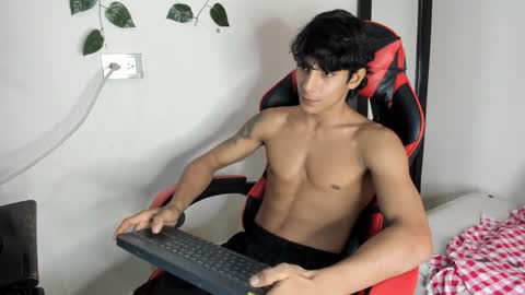 Snapshot of axel_rosse2 chatting on 24, 11, 2025 axel_rosse2 online show from 24, 11, 2025