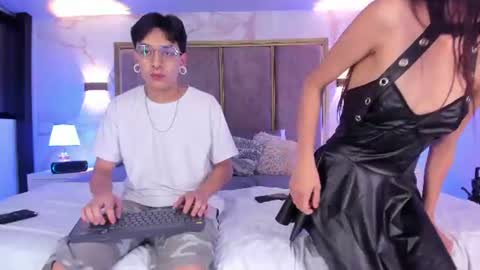 Snapshot of axelandrenata chatting on 18, 6, 2026 Axel and Renata online show from 18, 6, 2026