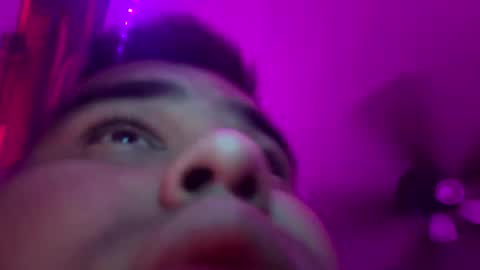 axelfigueroa2 online show from 13, 11, 2025