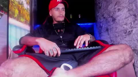 Axell Cross2 online show from 26, 3, 2026