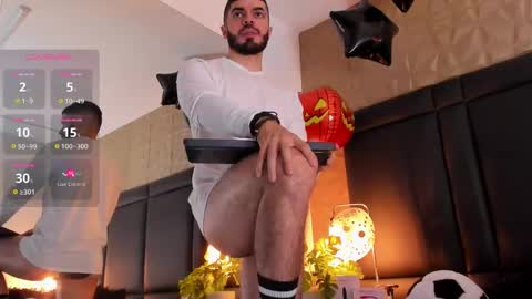 Axel Thompsom online show from 12, 10, 2025