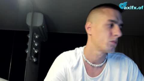 Axl online show from 24, 10, 2025