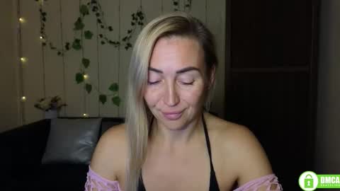 Jully online show from 23, 10, 2025