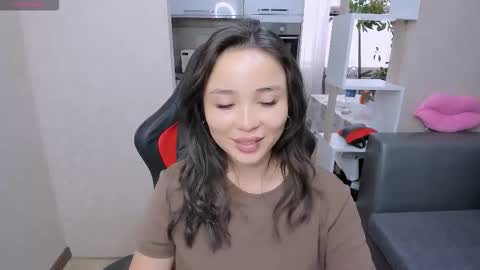 Aya Moon online show from 15, 9, 2025