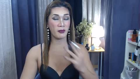 Snapshot of ayamiller chatting on 2, 3, 2025 aya online show from 2, 3, 2025