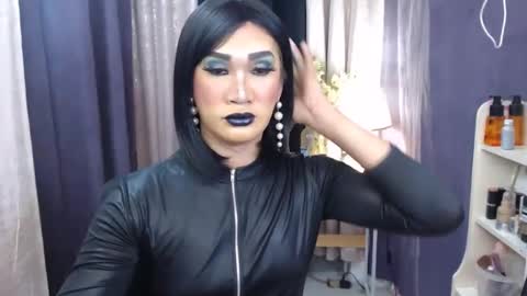 Snapshot of ayamiller chatting on 11, 3, 2025 aya online show from 11, 3, 2025