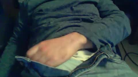 Snapshot of aydum79 chatting on 8, 1, 2026 aydum79 online show from 8, 1, 2026