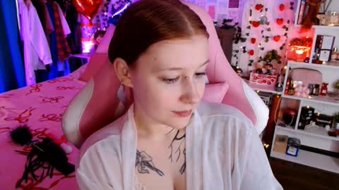 Ayla hill online show from 28, 2, 2026