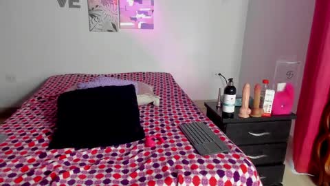 Snapshot of aylah_beckham chatting on 1, 6, 2026 aylah_beckham online show from 1, 6, 2026