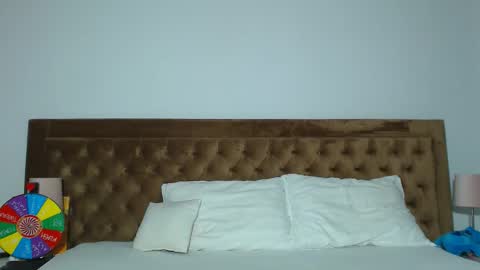 Aylin online show from 9, 2, 2026