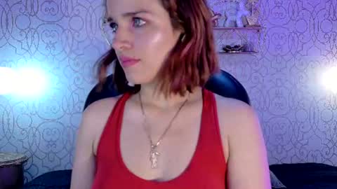 Snapshot of azahara_18 chatting on 4, 8, 2026 Azahara online show from 4, 8, 2026