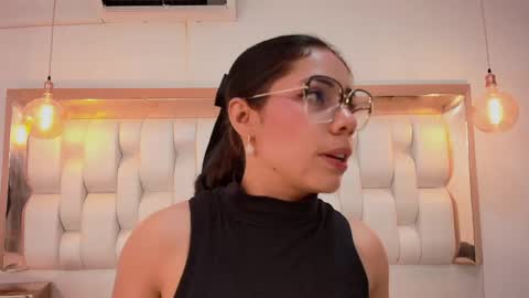 Snapshot of azulmaveric chatting on 16, 5, 2026 AZUL online show from 16, 5, 2026