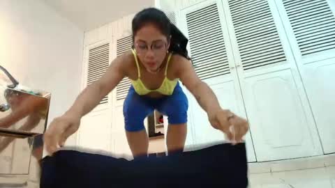 Snapshot of azulmaveric chatting on 19, 5, 2026 AZUL online show from 19, 5, 2026