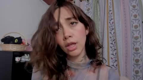 Snapshot of azumi_saan chatting on 7, 5, 2026 azumi saan online show from 7, 5, 2026