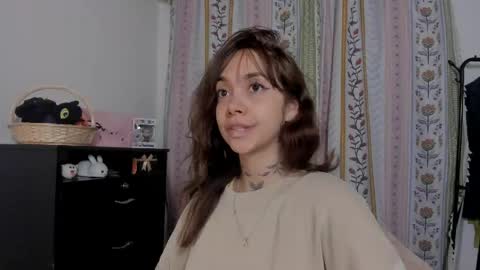 Snapshot of azumi_saan chatting on 15, 5, 2026 azumi saan online show from 15, 5, 2026