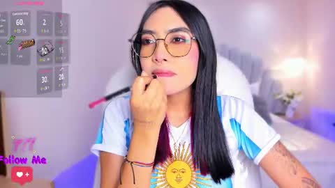 Snapshot of azurakindong chatting on 15, 7, 2026 Azura online show from 15, 7, 2026