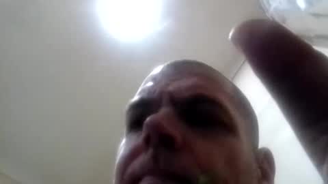 azza42086 online show from 13, 1, 2026