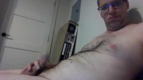 Snapshot of b21lundeen chatting on 18, 10, 2025 your-personal-weener online show from 18, 10, 2025