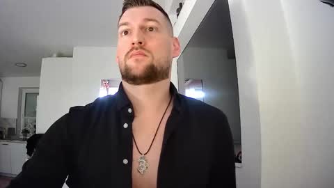 Snapshot of b_marco_ chatting on 19, 2, 2025 b_marco_ online show from 19, 2, 2025