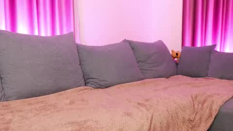 Alessia online show from 23, 11, 2025