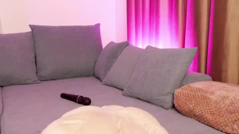 Snapshot of baaaybeee chatting on 19, 5, 2026 Alessia online show from 19, 5, 2026