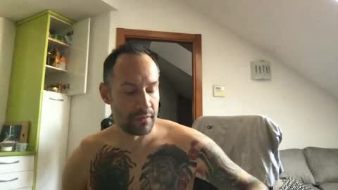 Snapshot of babakeror chatting on 20, 6, 2026 BKR online show from 20, 6, 2026